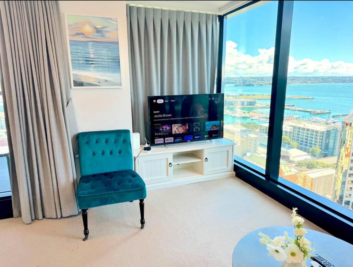 Gorgeous Seaview 2 Bedroom Apartment In Auckland Cbd Экстерьер фото