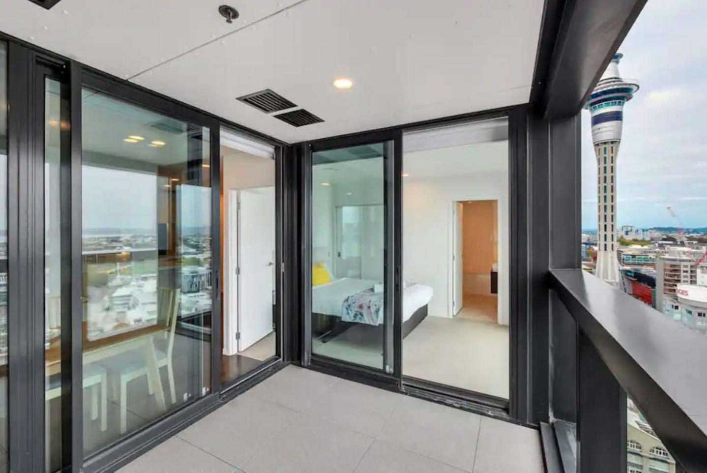 Gorgeous Seaview 2 Bedroom Apartment In Auckland Cbd Экстерьер фото