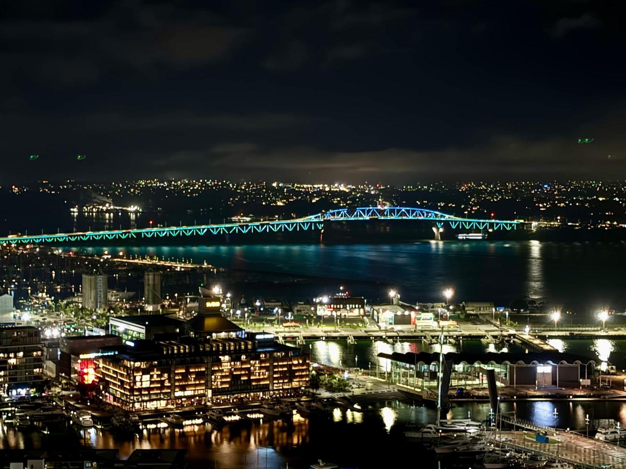 Gorgeous Seaview 2 Bedroom Apartment In Auckland Cbd Экстерьер фото